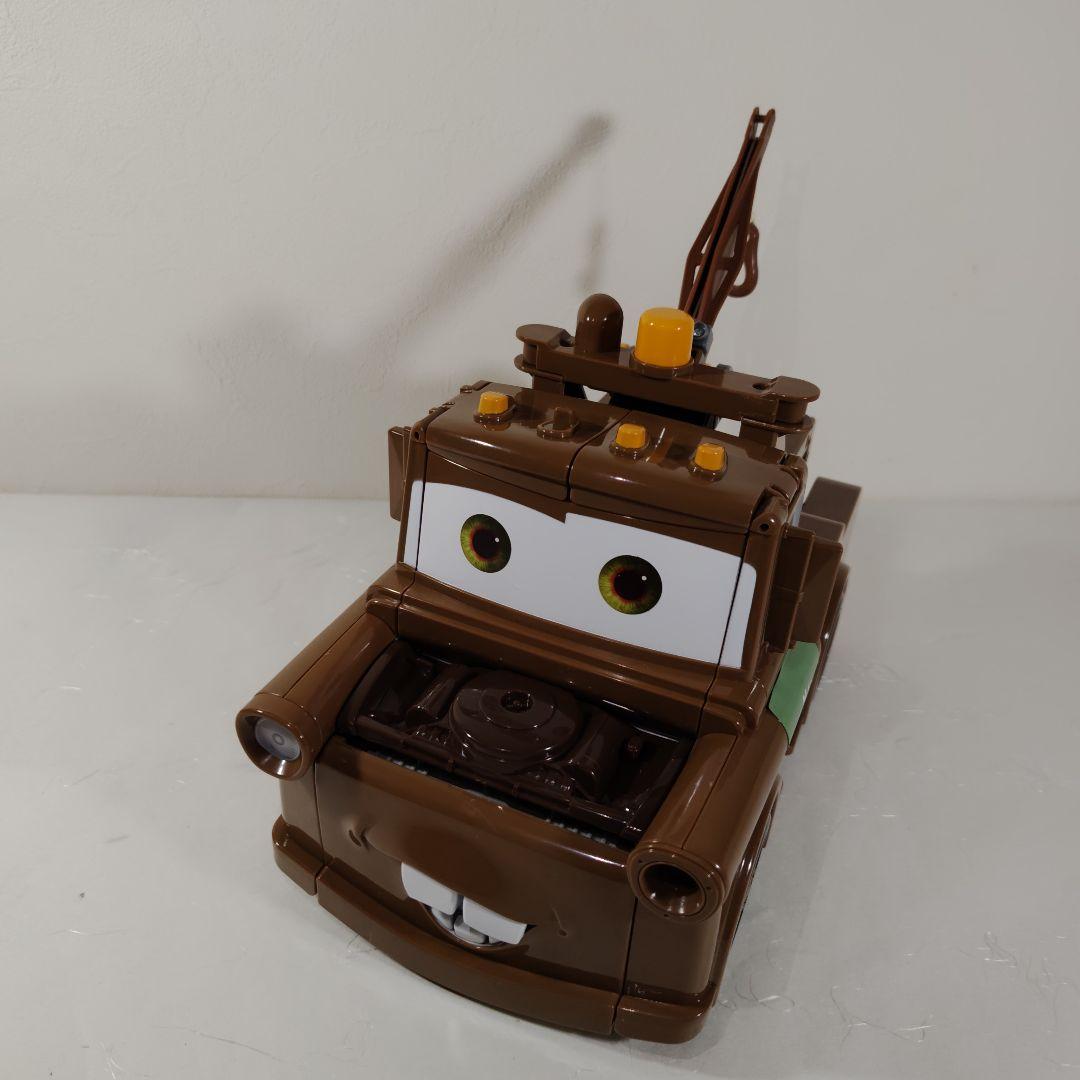 【とむ】トミカ　コースに変身！マックイーン＆基地に変身！メーター