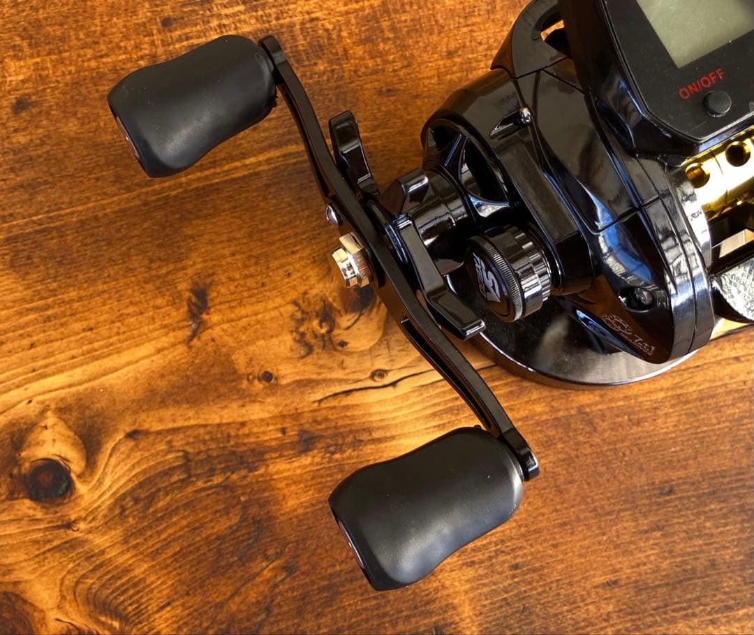 ジギング　イカメタル　 デジタルカウンター付きリール　レフトハンドル　オフショア