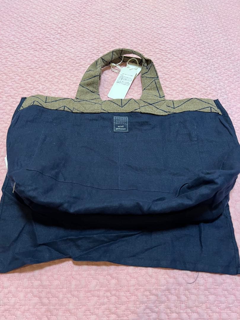 ミナペルホネン　パニーニ　mariposa