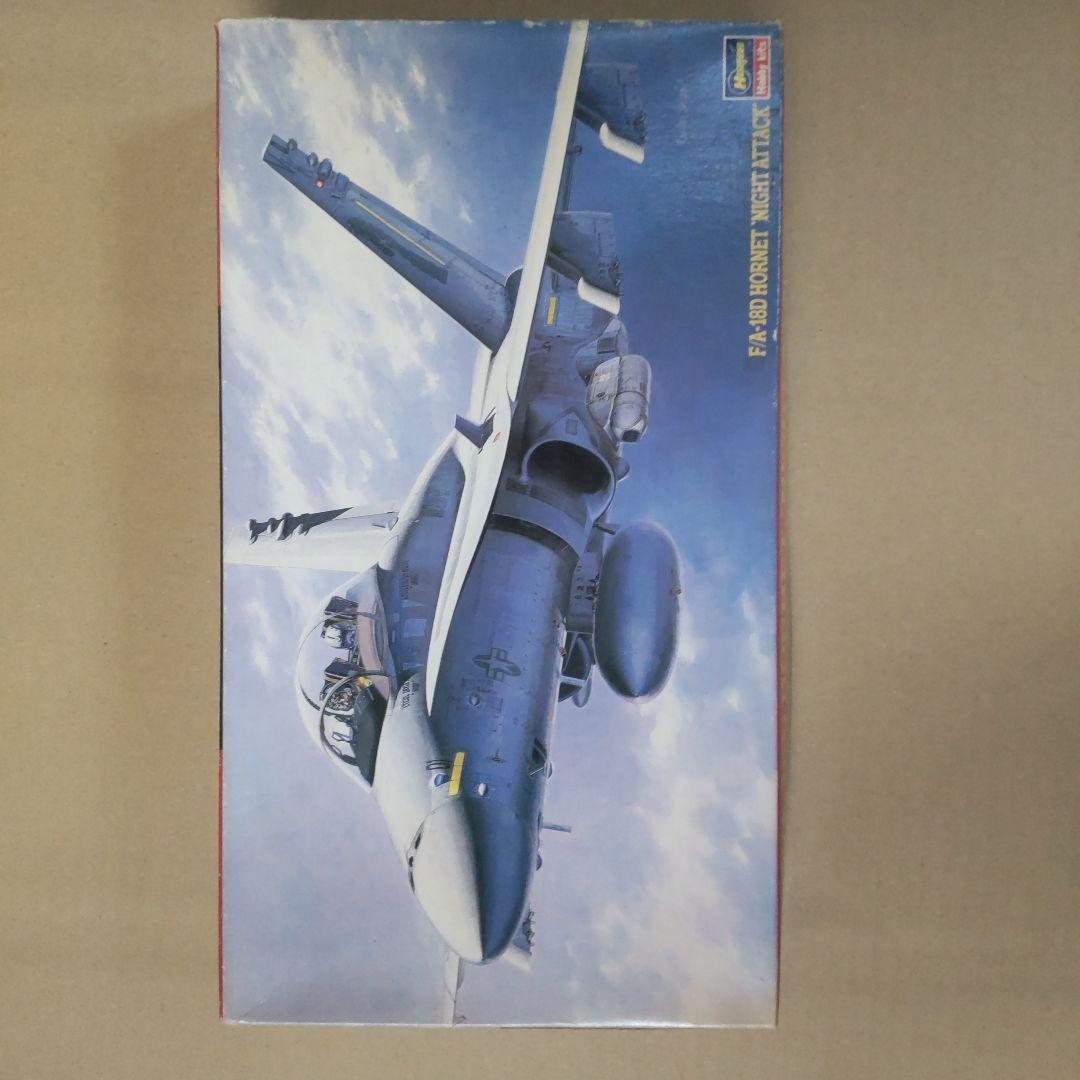 航空機・ヘリコプター FA-18D Hornet Night Attack 1/72