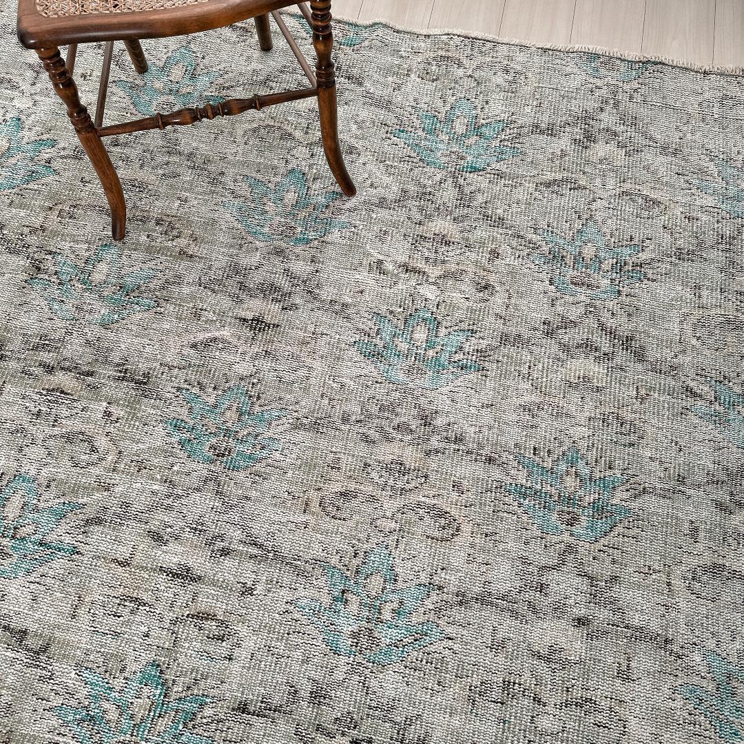 トルコ ヴィンテージラグA106 大判 レア セージグリーン ターコイズブルー