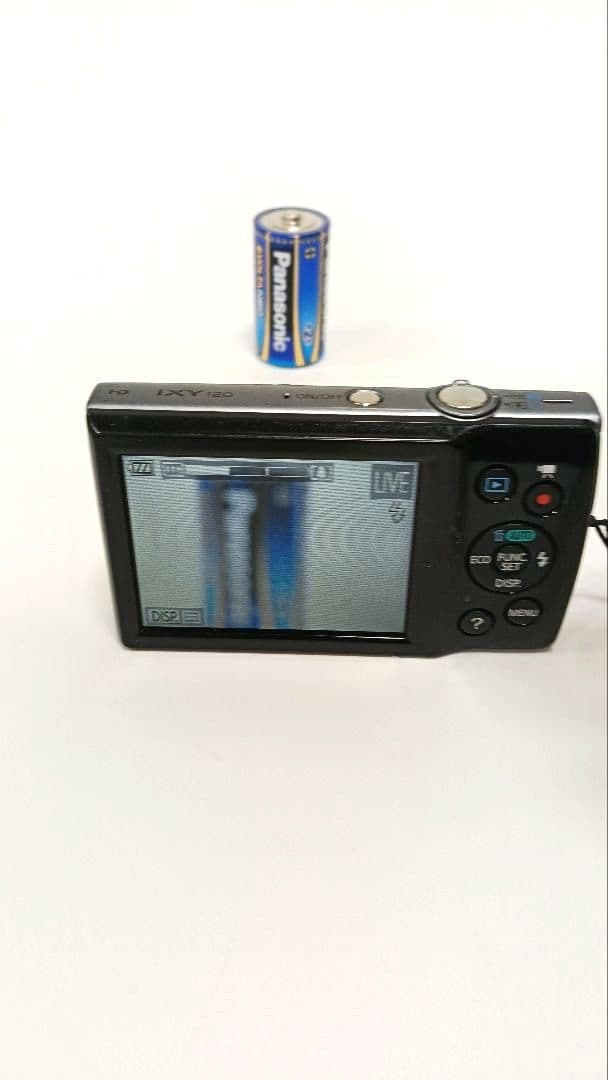 CANON　IXY 120 　PC2048 デジカメ　充電器付き