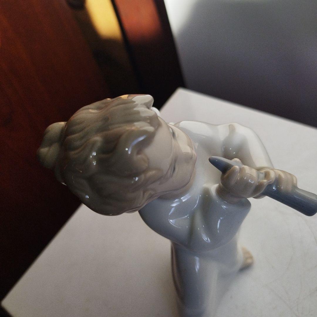 フル―トお吹く天使。