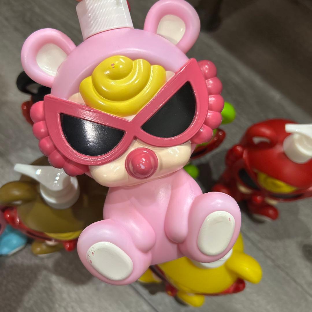 ヒステリックミニ　１３点セット　ポンプディスペンサー　鉛筆削り　ケース