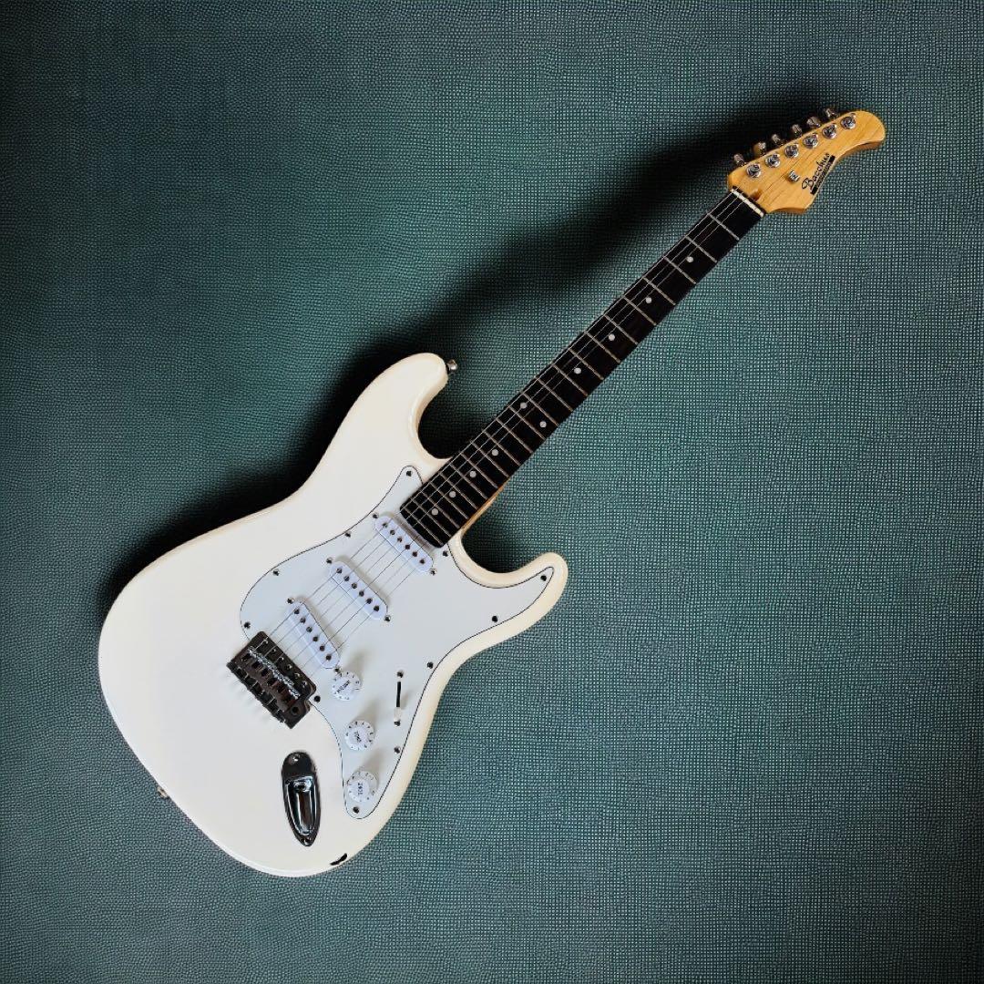 Bucchus バッカス　UNIVERSE SERIES エレキギター