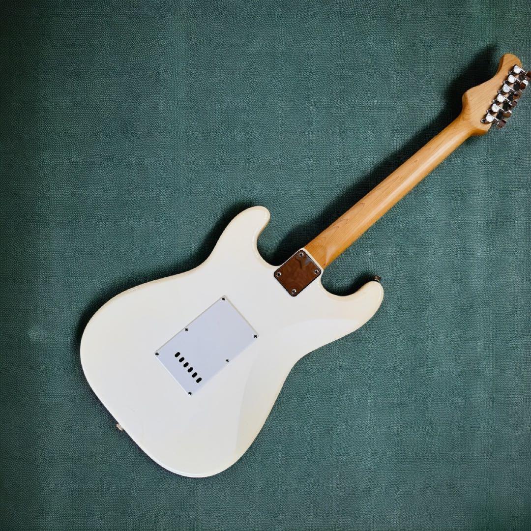 Bucchus バッカス　UNIVERSE SERIES エレキギター