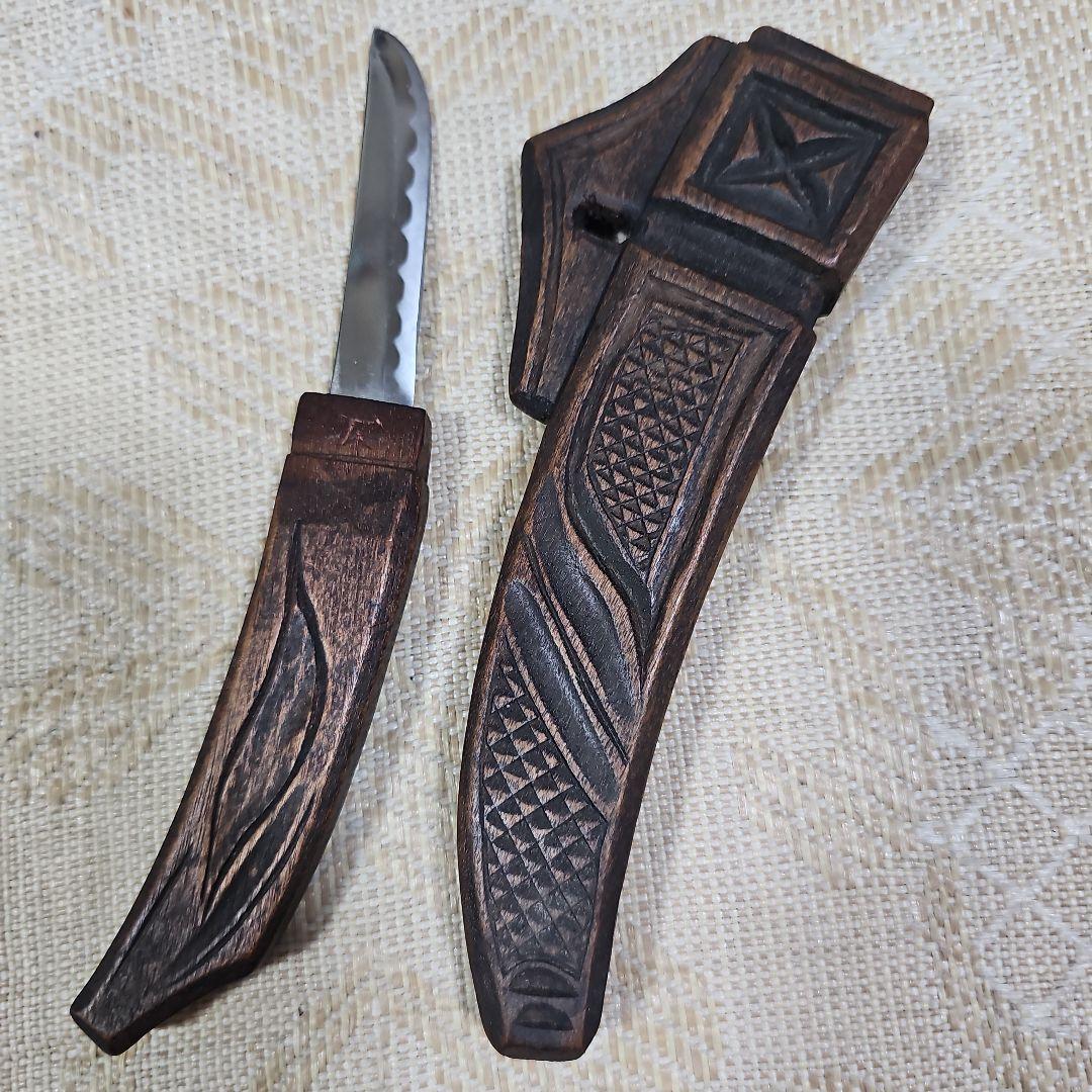 阿部尤三「マキリ」阿部紀男さんの父 アイヌ文様 木彫り