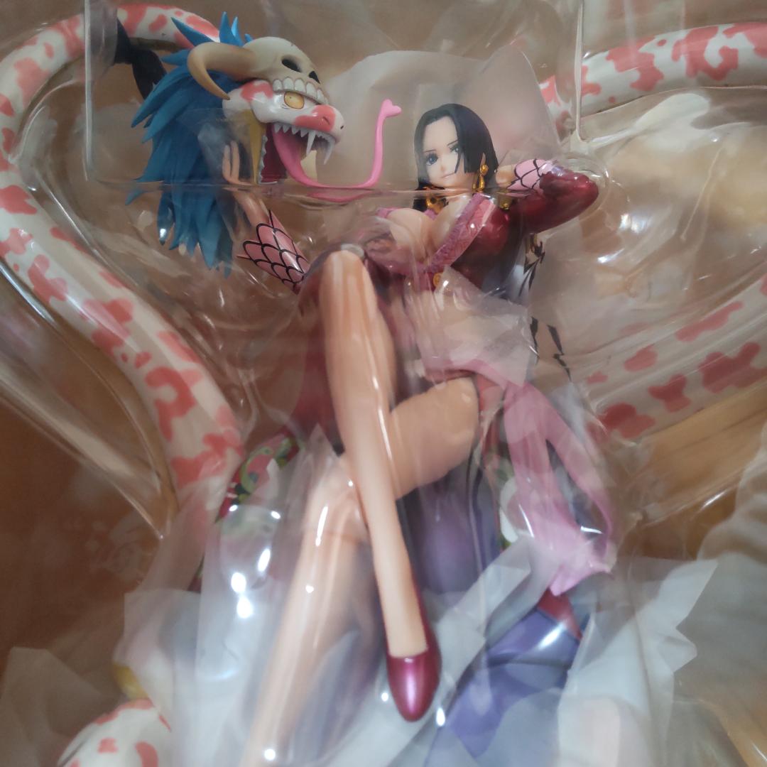 【新品未開封】POP NEO-MAXIMUM 海賊女帝 ボア・ハンコック