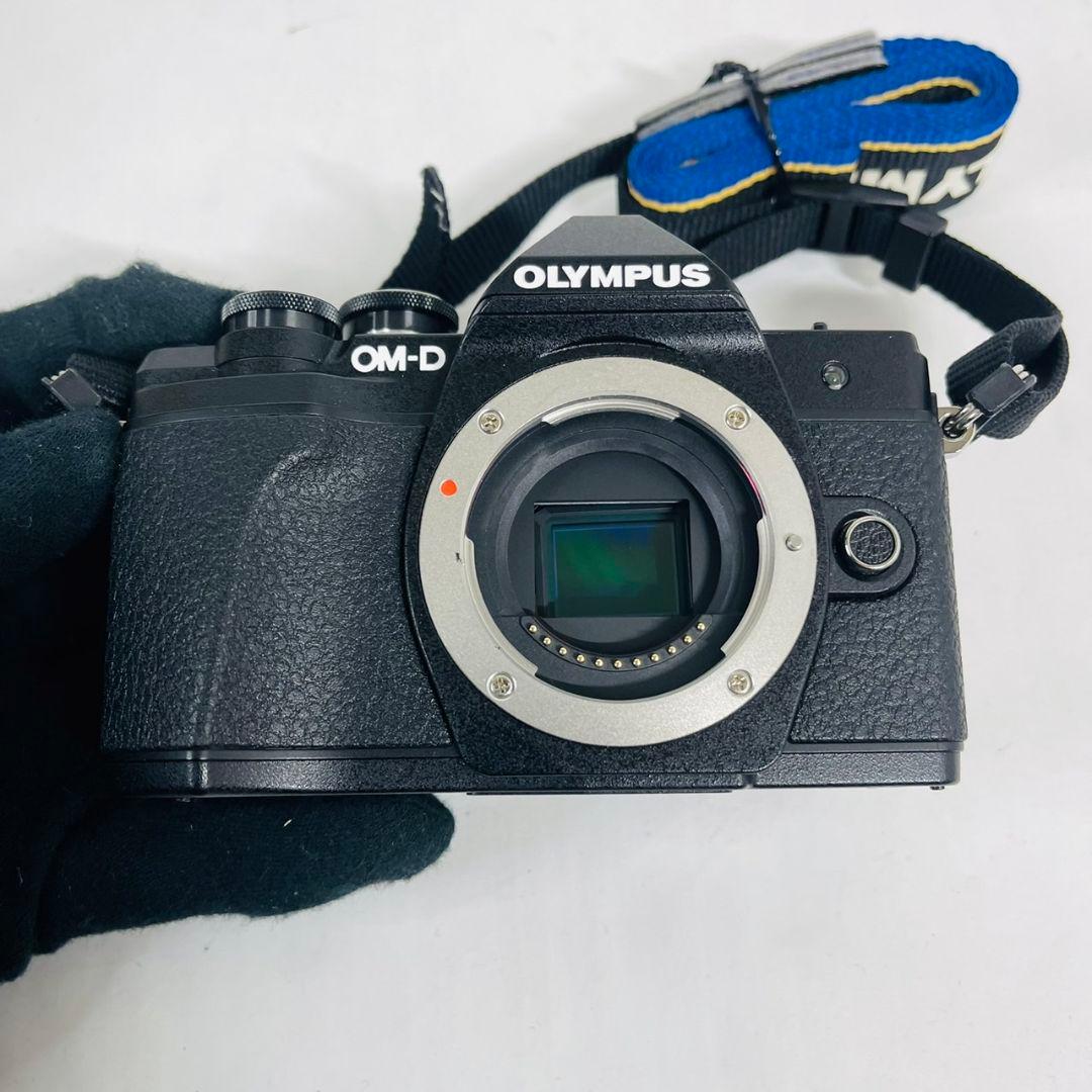 【ショット数2656】 OM-D E-M10 Mark III ダブルズーム