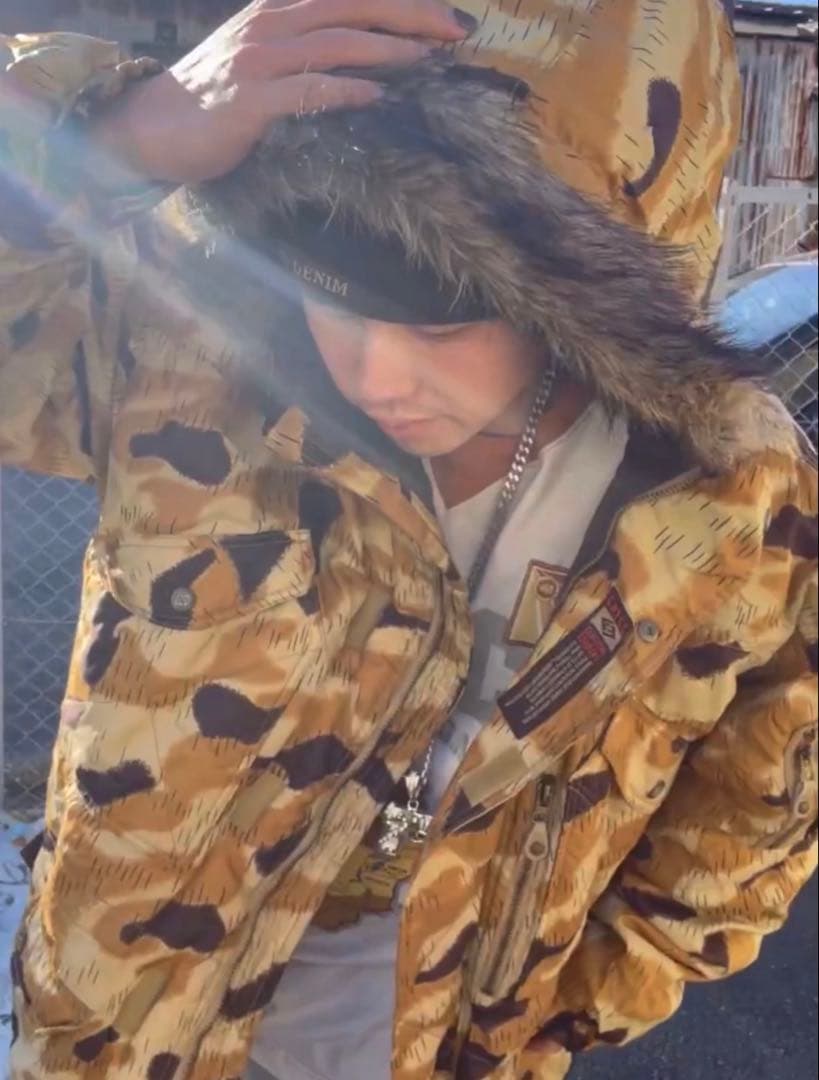 ¥¥¥　激レアenyceファージャケット