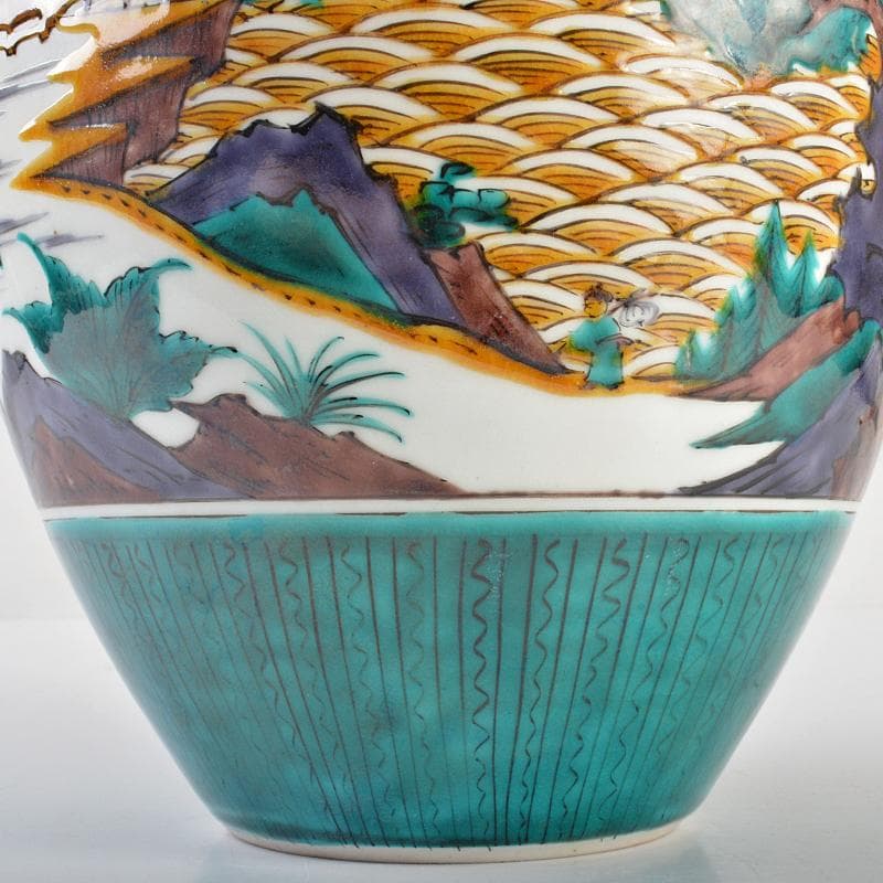 九谷焼　三代三ツ井為吉作　色絵山水紋　花生　共布共箱　M　R6752B