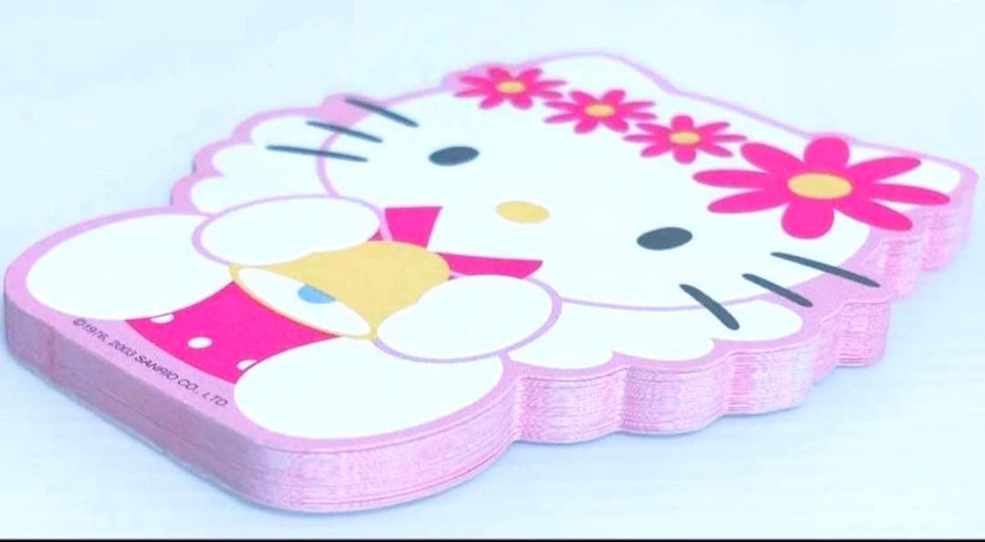 海外限定　ハローキティ　エンジェル　ダイカットメモ　平成レトロ　サンリオ　メモ帳