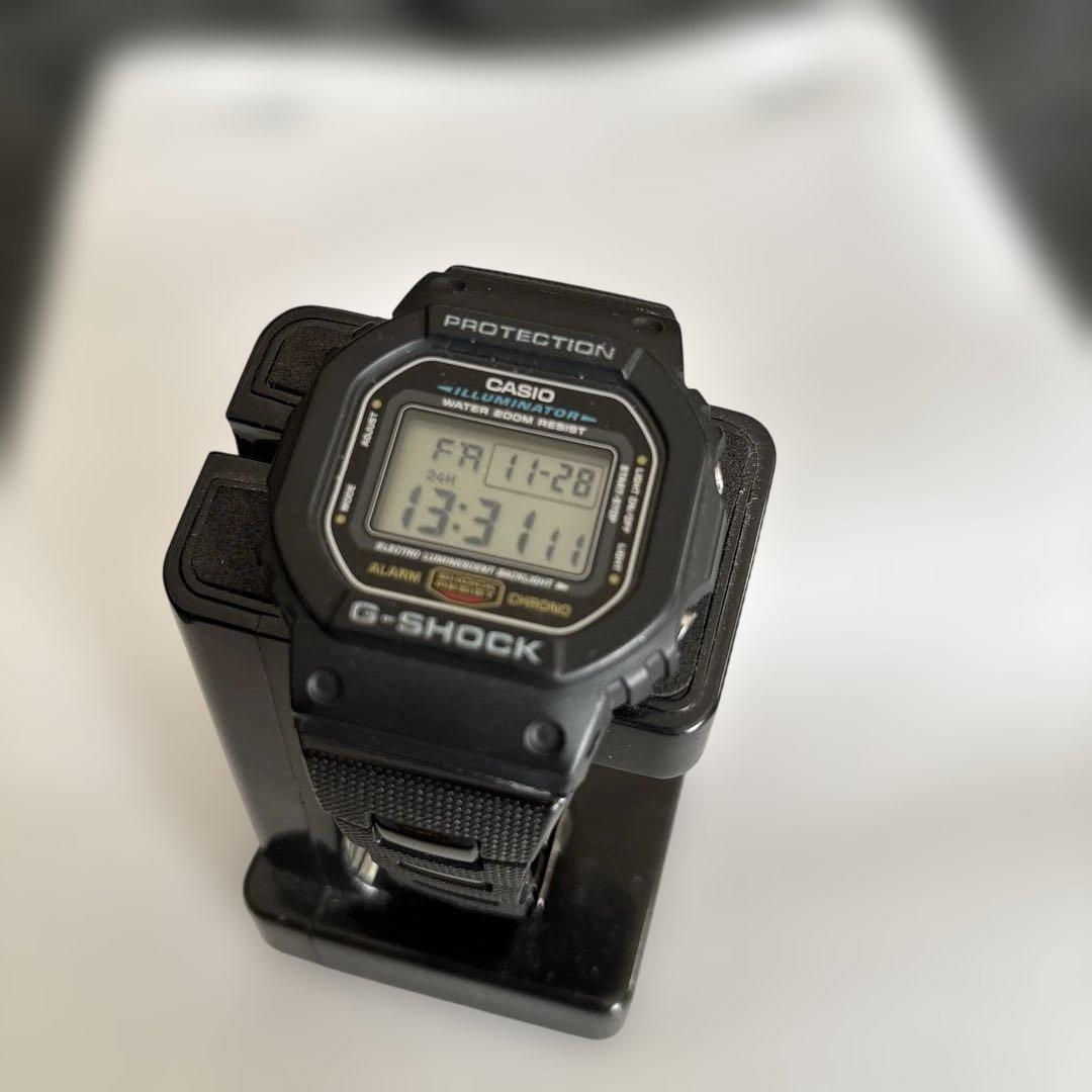 CASIO G-SHOCK 腕時計 DW-5600E