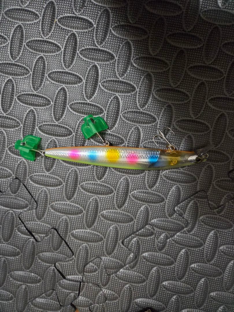 ミノー　プラグ　セット　９セット　ケース付き