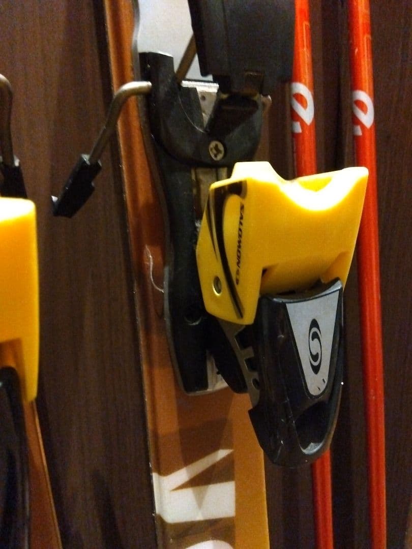 高級【ハイエンド】 SALOMON 男女兼用 スキーセット メンテ・WAX済み✔