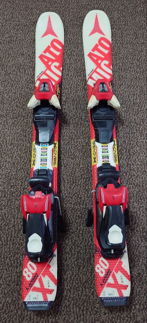 Atomic Redster XT ジュニアスキー 80cm バインディング付き