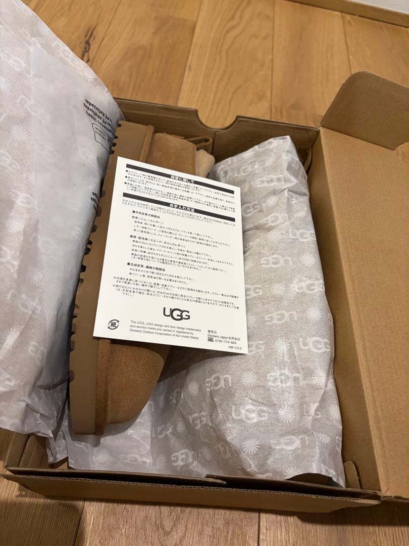 UGG クラシックマイクロ　23㎝