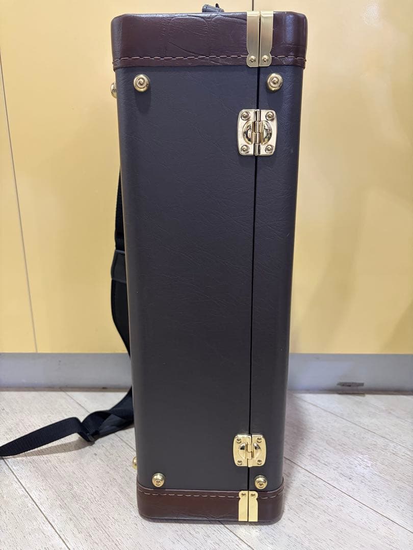 Bach純正ケース＆トリムキット付き アルティザン C管 トランペット