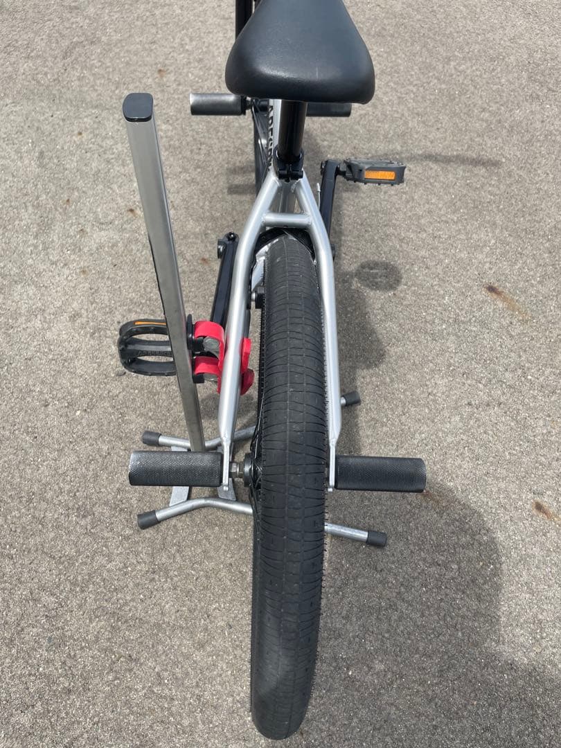 送料込み　ARES BIKES 20インチ BMXバイク