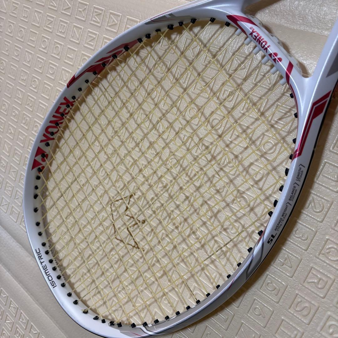 ヨネックス　テニスラケットEZONE100SL 【ソフトケース付き】