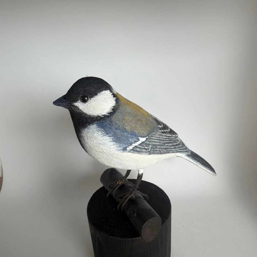 シジュウカラ　バードカービング 　　　　　　木彫りの野鳥　野鳥彫刻