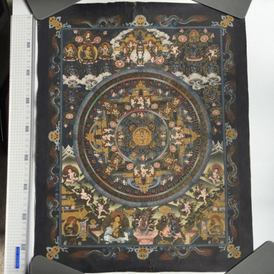 曼荼羅（マンダラ）絵画：ネパール産　手描き