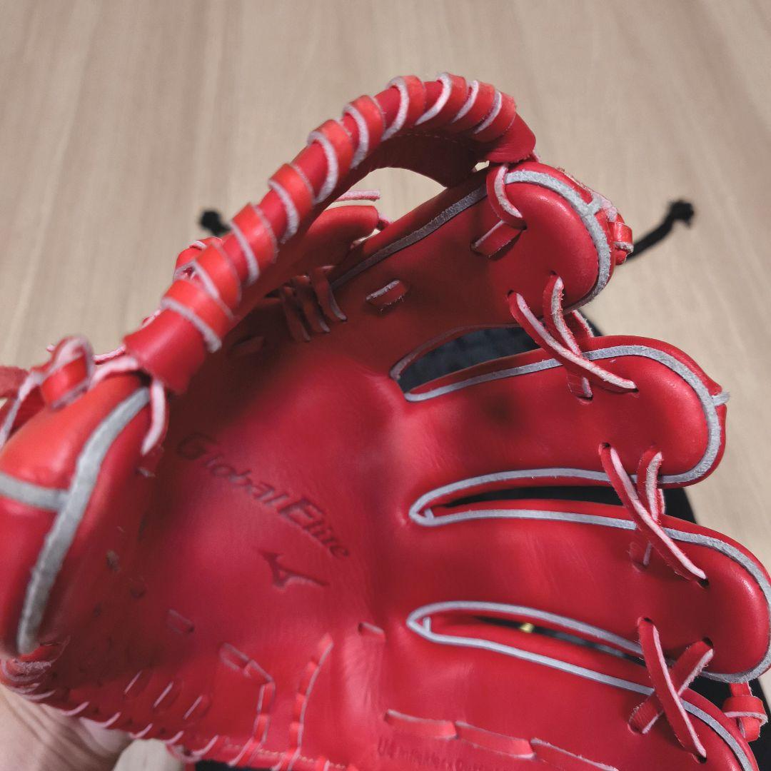 美品　MIZUNO グローバルエリート　大人用　軟式 内外野手グローブ　専用袋付
