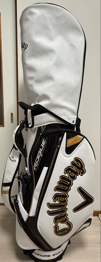 Callaway Rogue ST ツアースタンドキャディバッグ