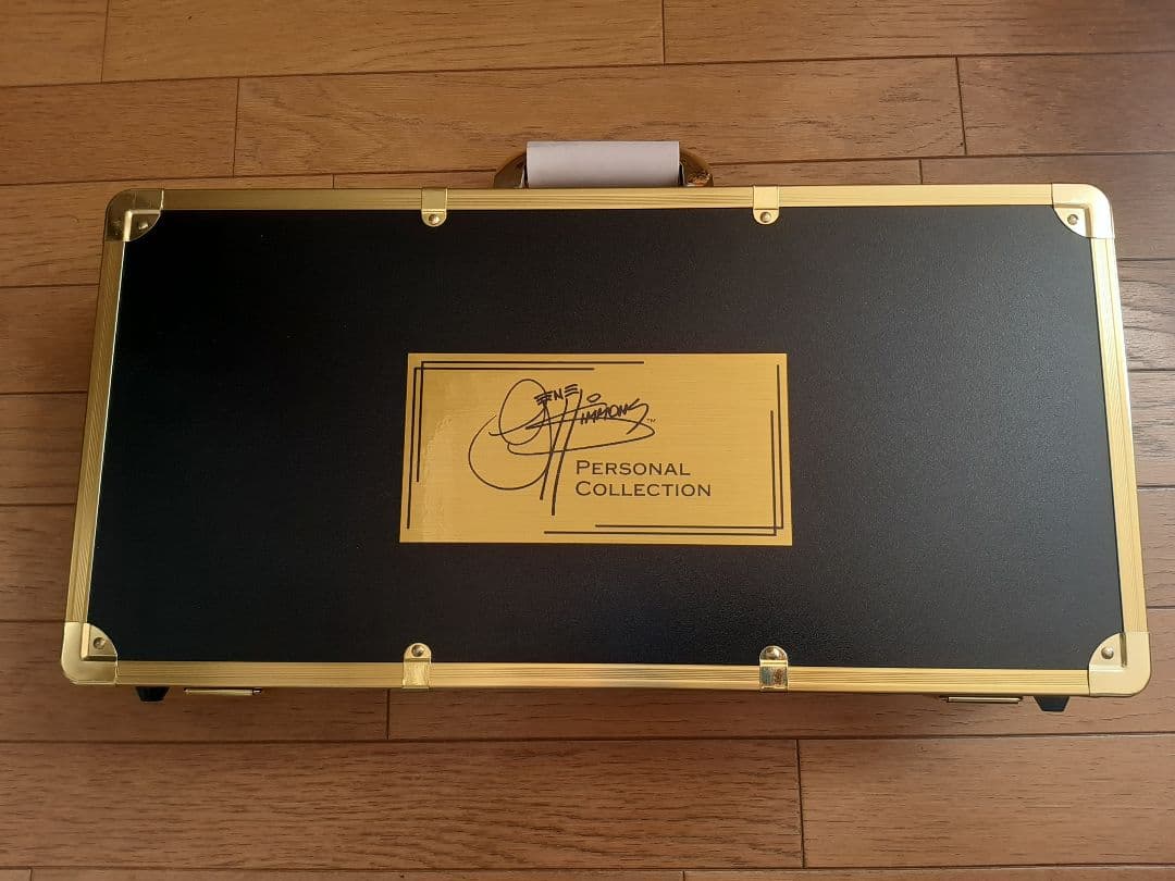 KISS キッス Gene Simmons ジーンシモンズ 直筆サイン