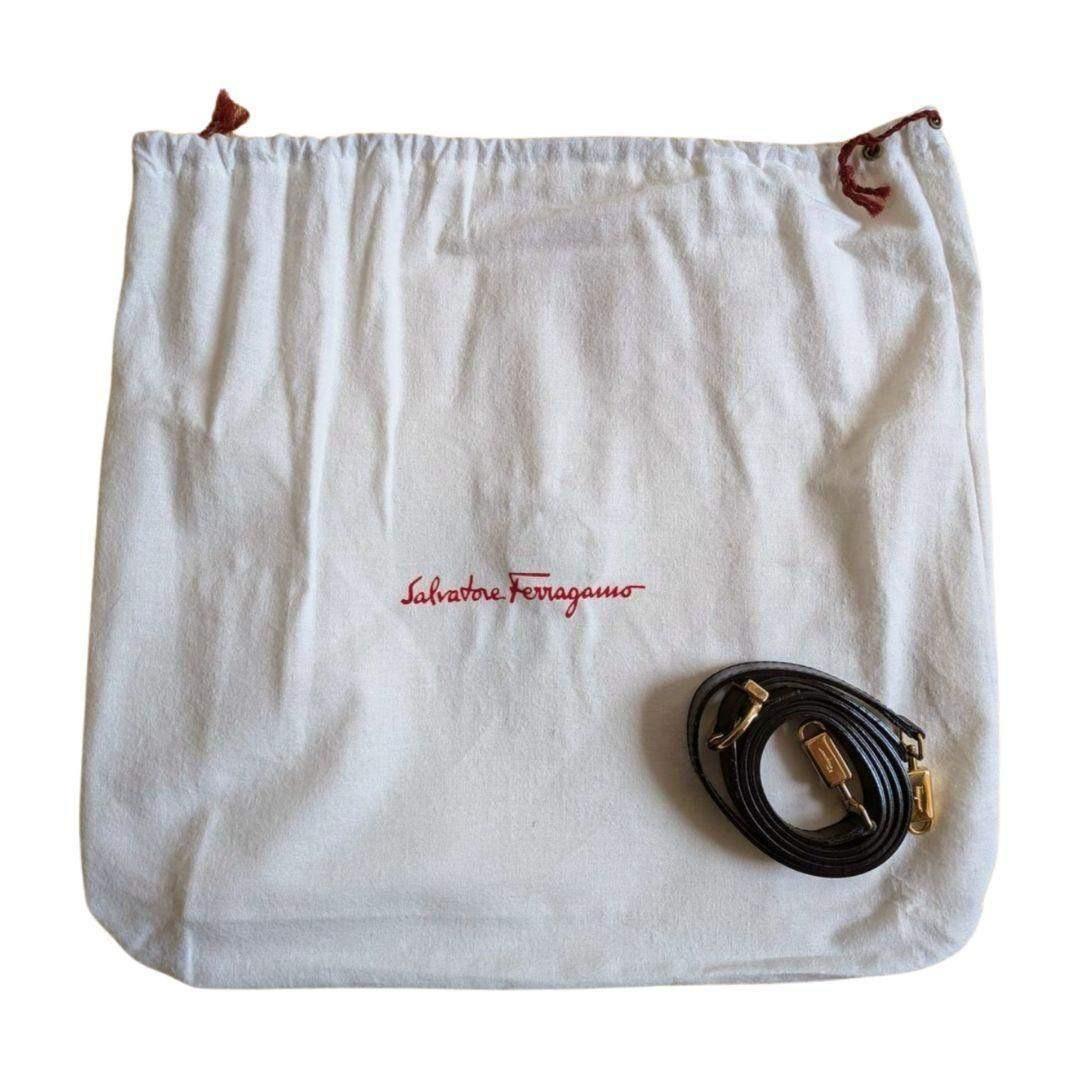フェラガモ ガンチーニ レザー 2way フラップ ハンドバッグ