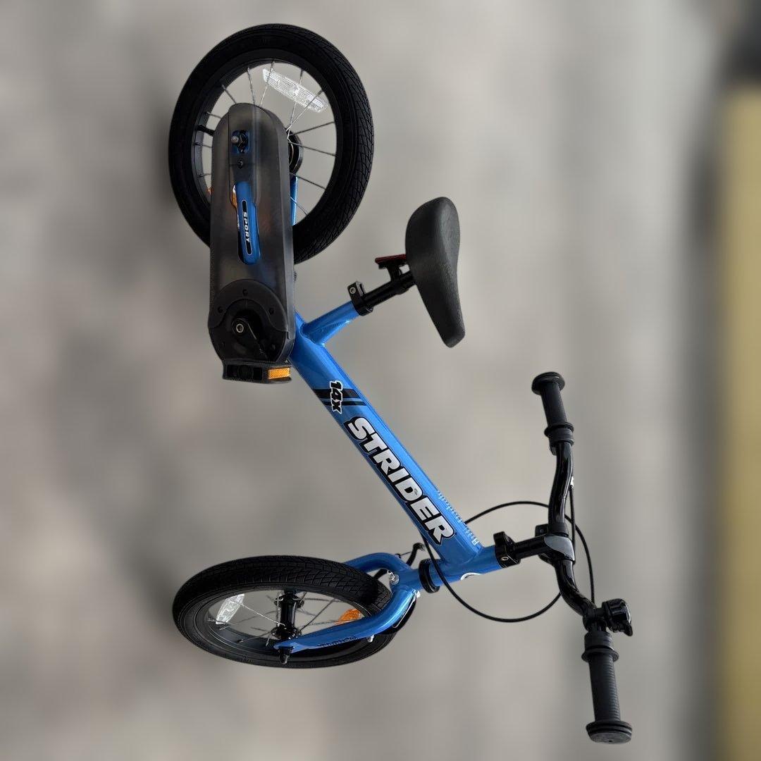 STRIDER 幼児用キッズバイク 青