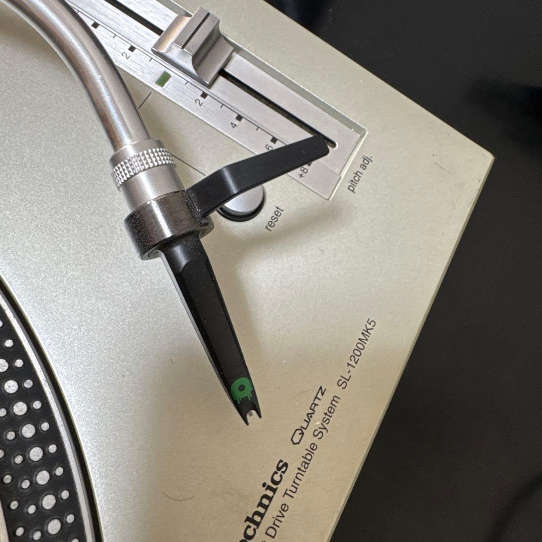 【お値下げしました】Technics SL-1200MK5 ターンテーブルセット