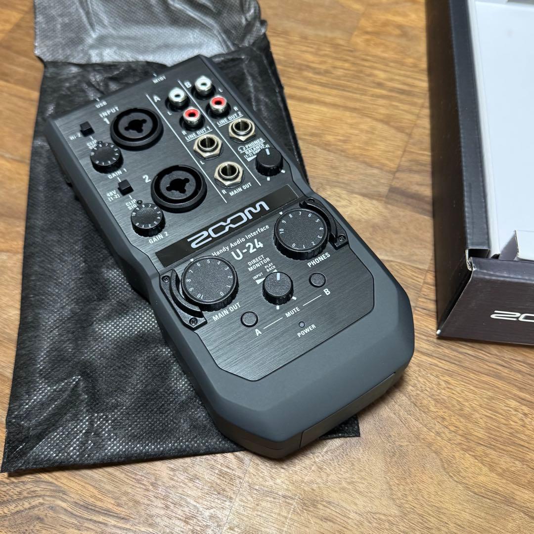ZOOM U-24 オーディオインターフェイス