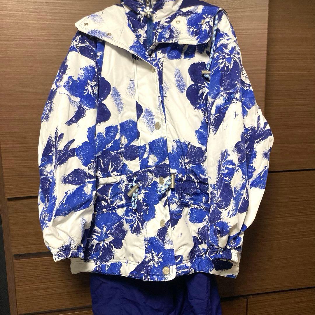 レディース　エレッセ　青白花柄スキーウェア 上下