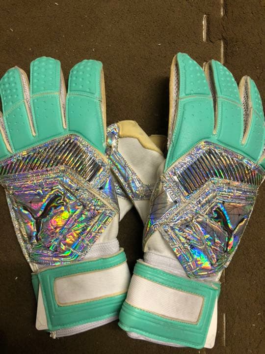 プーマ  キーパーグローブ