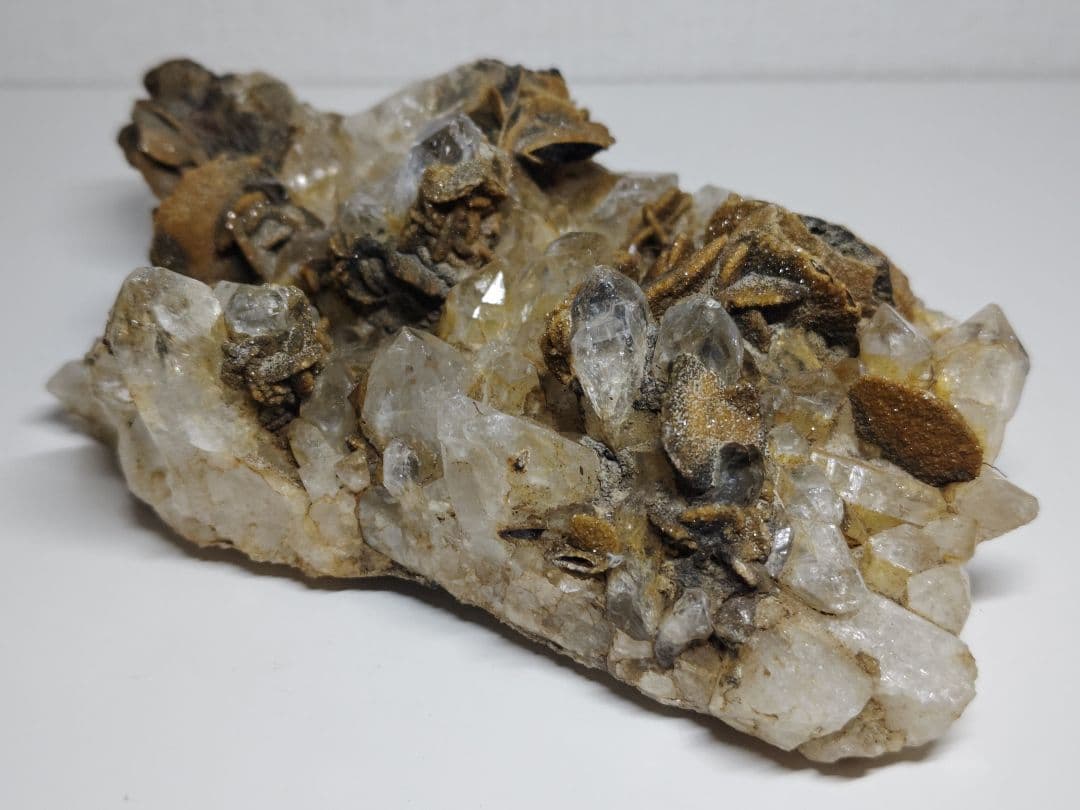 水晶 1.6kg シデライト クォーツ 原石 鑑賞石 自然石 誕生石 鉱物 水石