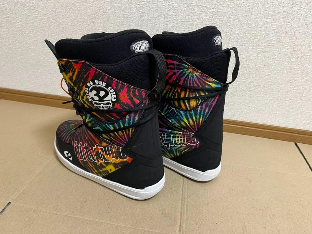 32 THIRTYTWO LASHED 27.0cm スノーボードブーツ