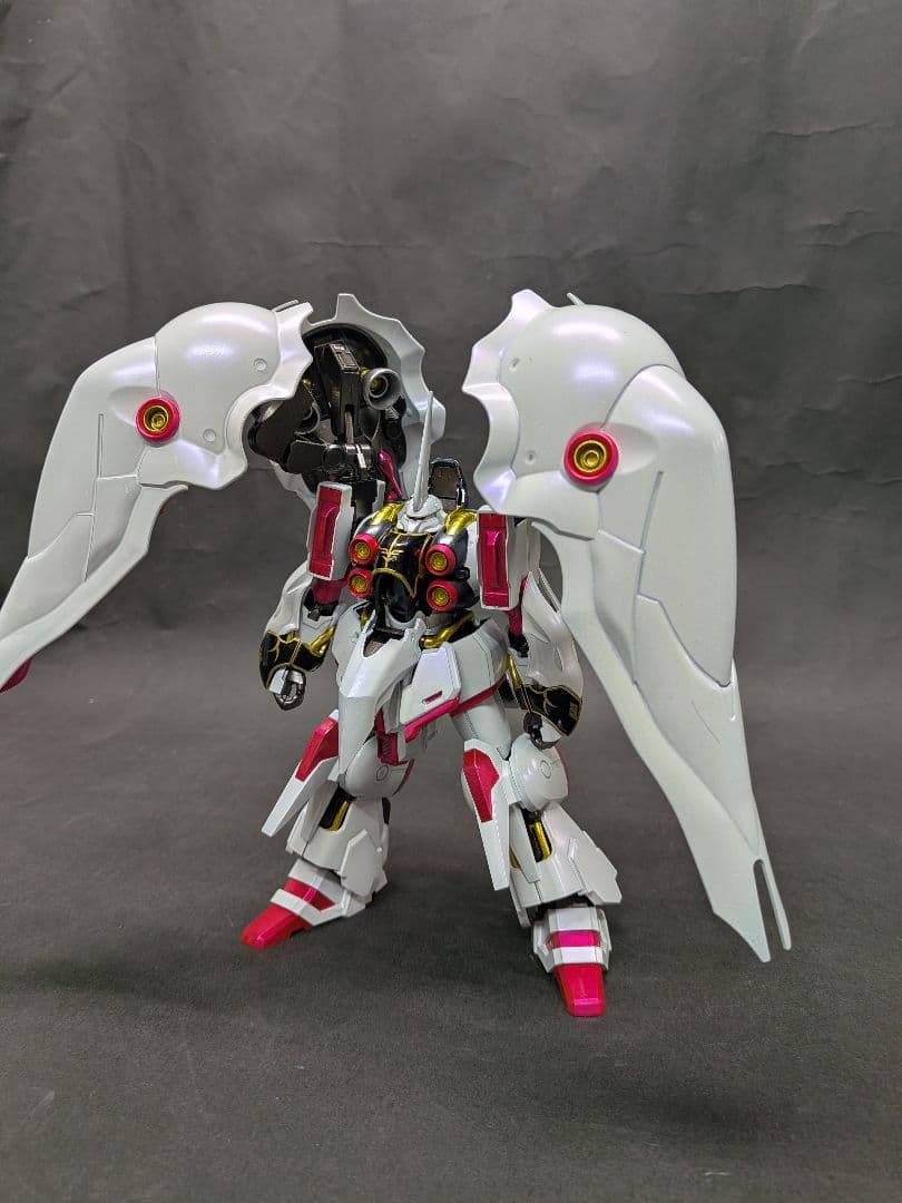 HGハマーン・カーン専用クシャトリヤ（キュベレイカラー）全塗装完成品