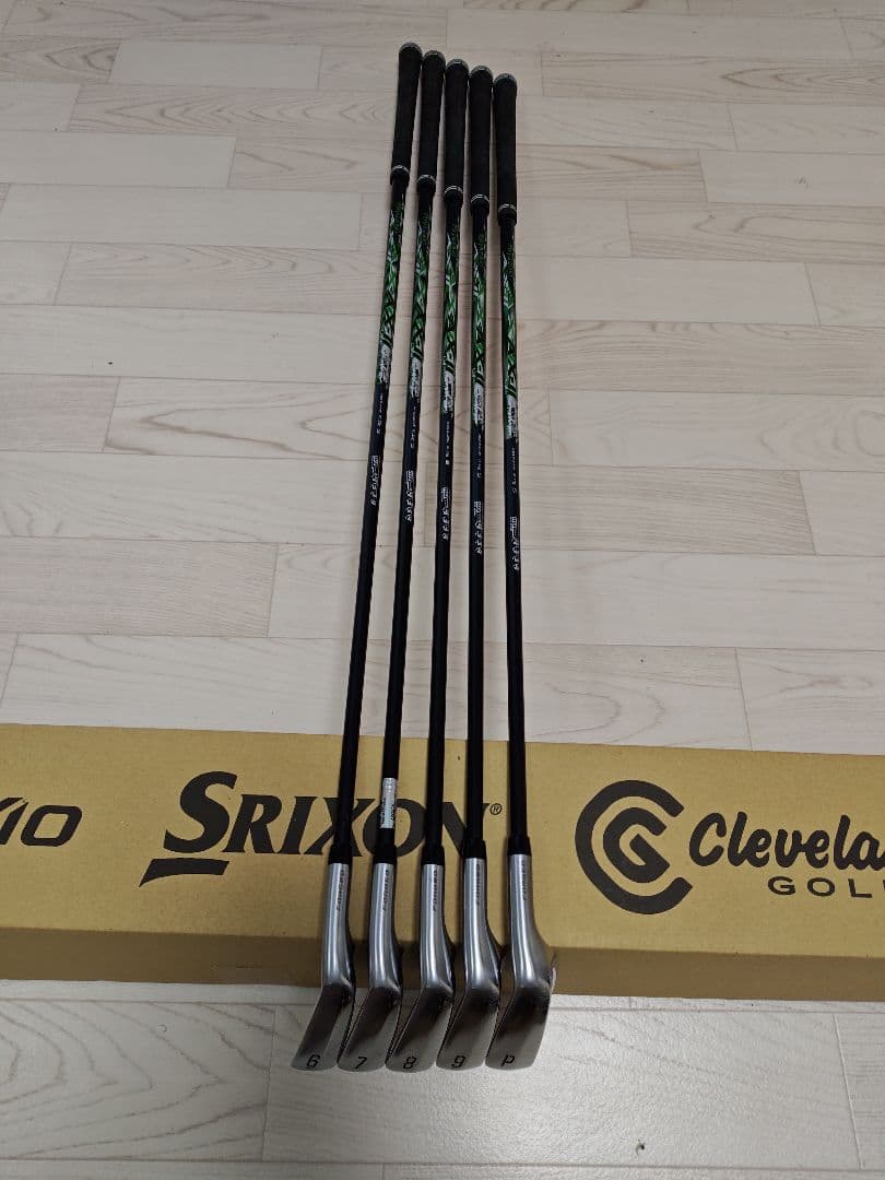 ゼクシオX アイアンセット2022　Miyazaki AX-2カーボンシャフト