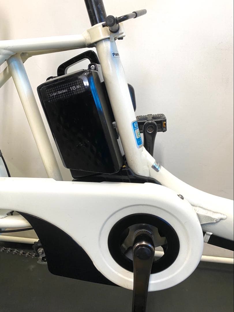 1年保証 送料無料　新型　パナソニック　ギュット　白色　人気　電動アシスト自転車