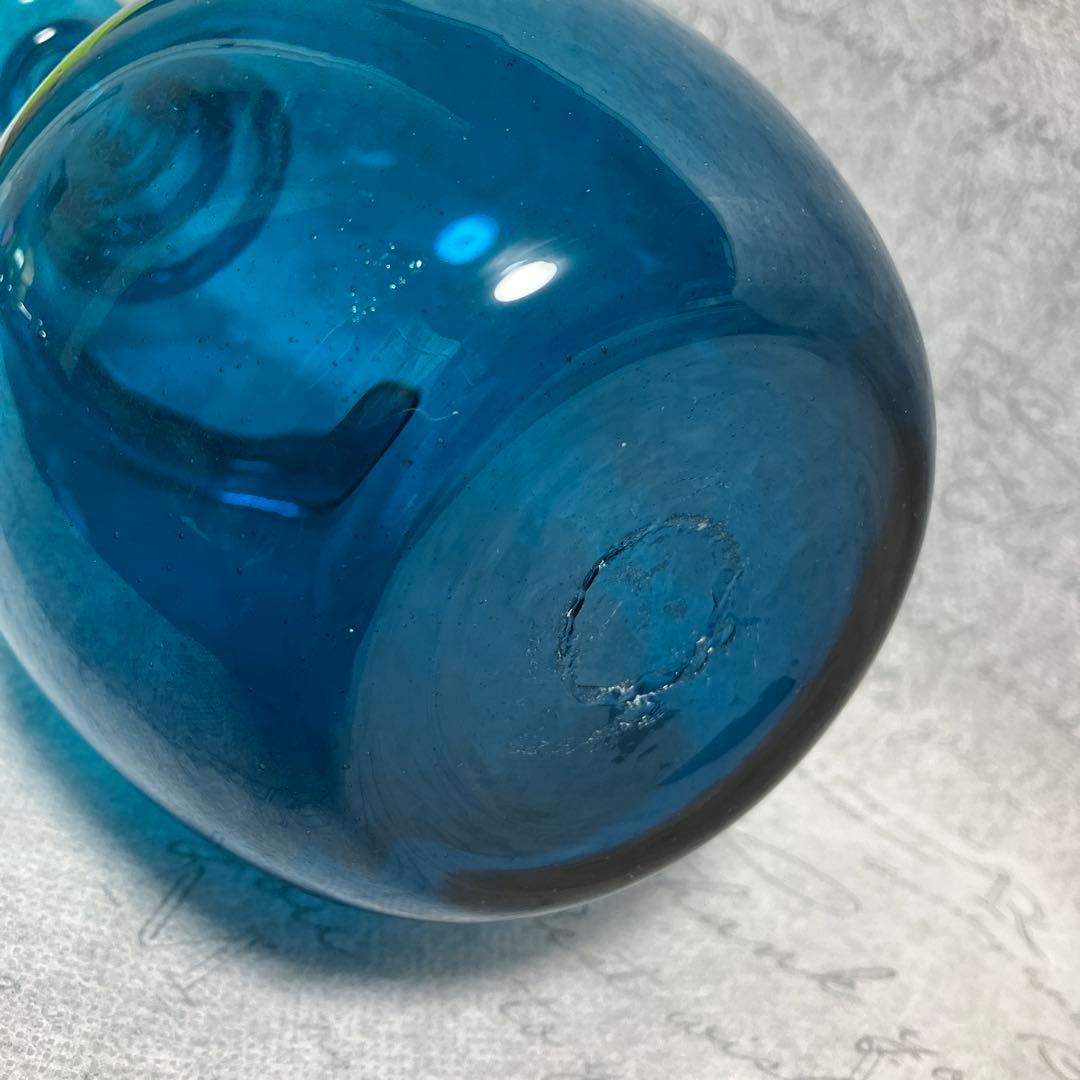 津軽びぃどろ　吹きガラス　カラフェ　　デキャンタ　水差し　首巻き　民藝