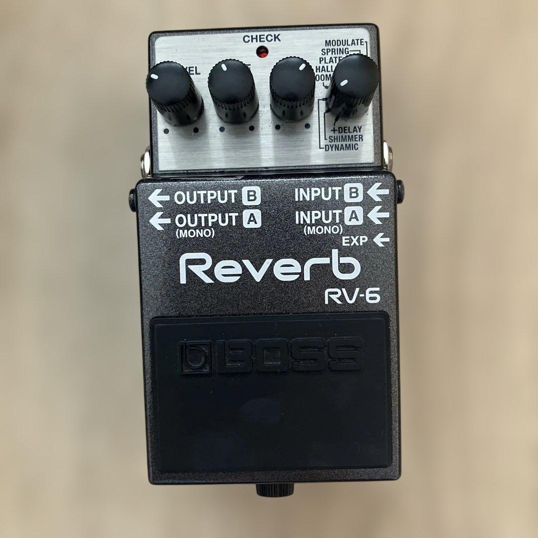 ギター用エフェクター　リバーブ　BOSS Reverb RV-6 ケース付き