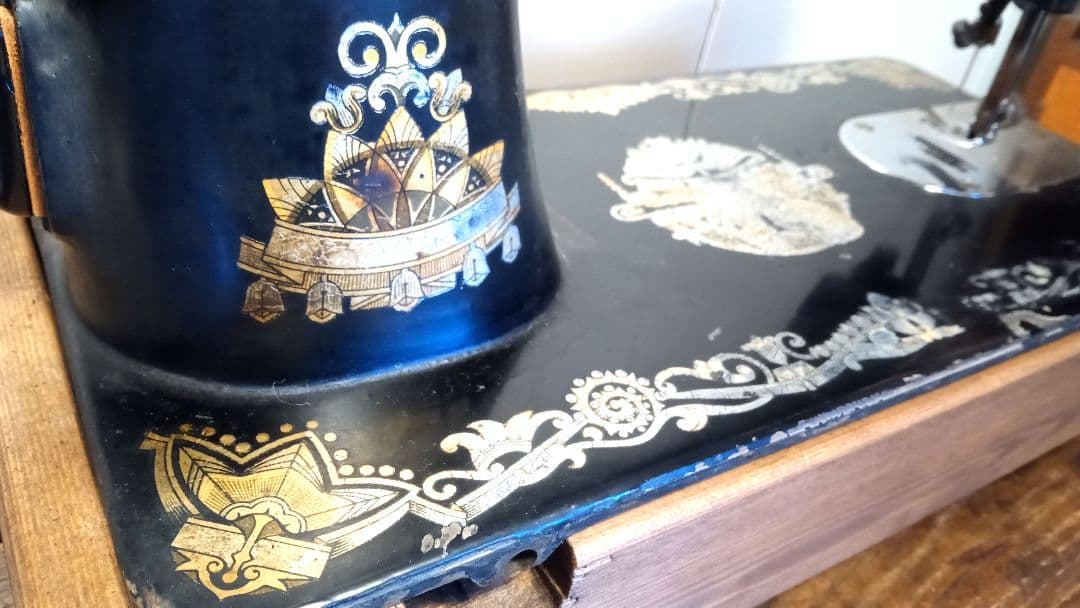 今週末で終了　縫えるビンテージミシン　SPECIAL　純和風女神