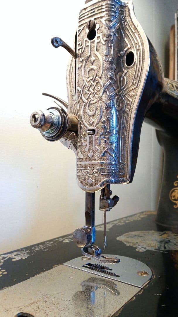 今週末で終了　縫えるビンテージミシン　SPECIAL　純和風女神