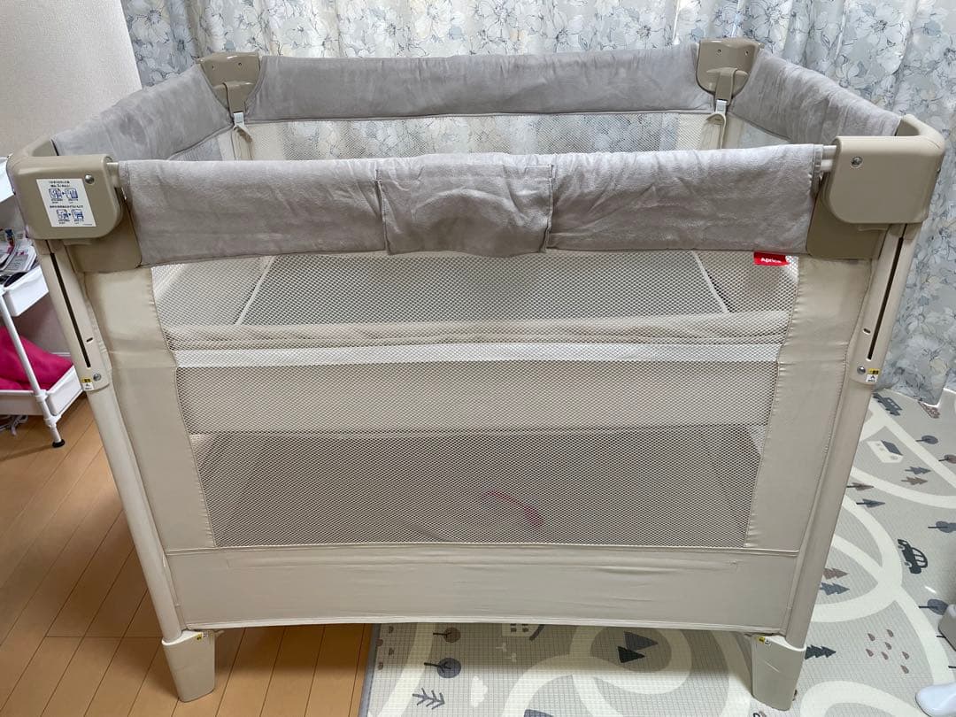 【アップリカ】ベビーベッド　ココネルエアープラス　ベージュ