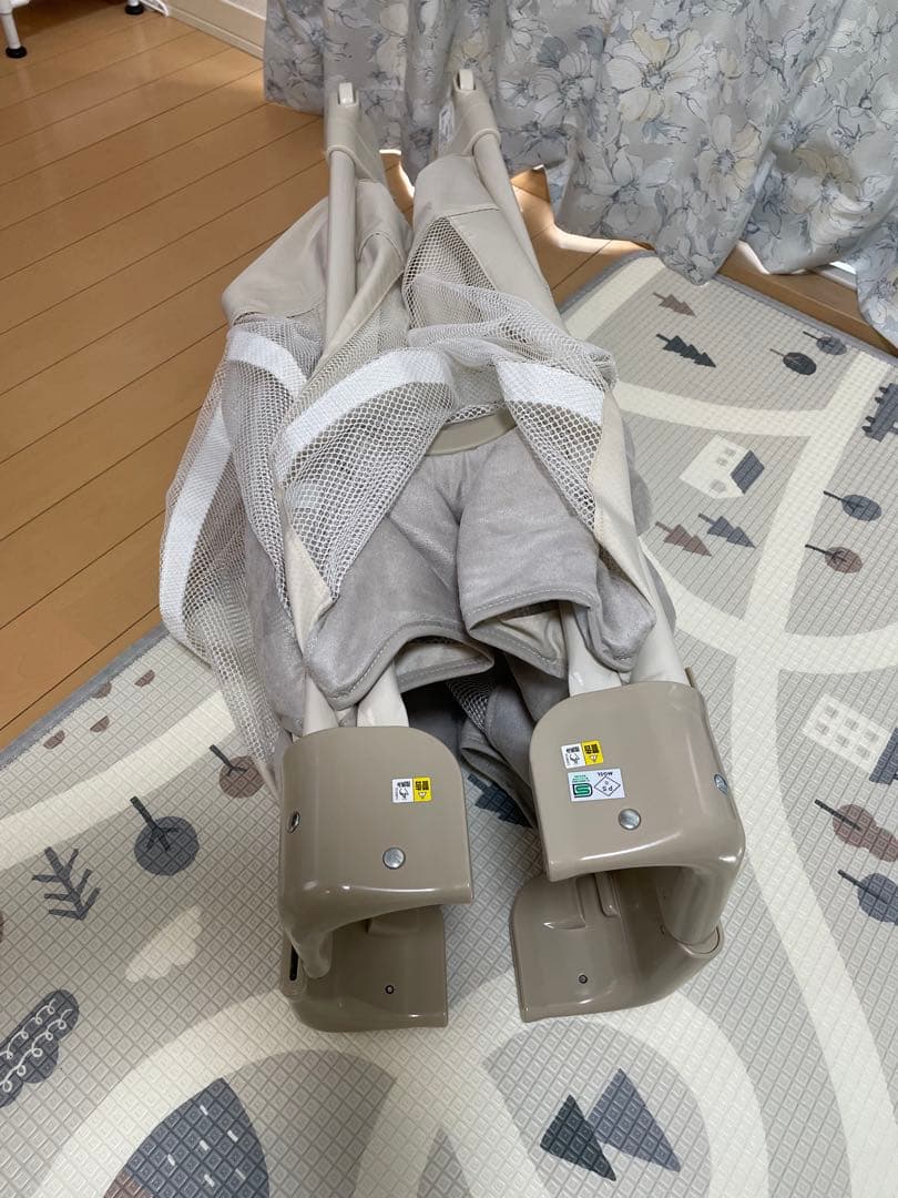 【アップリカ】ベビーベッド　ココネルエアープラス　ベージュ