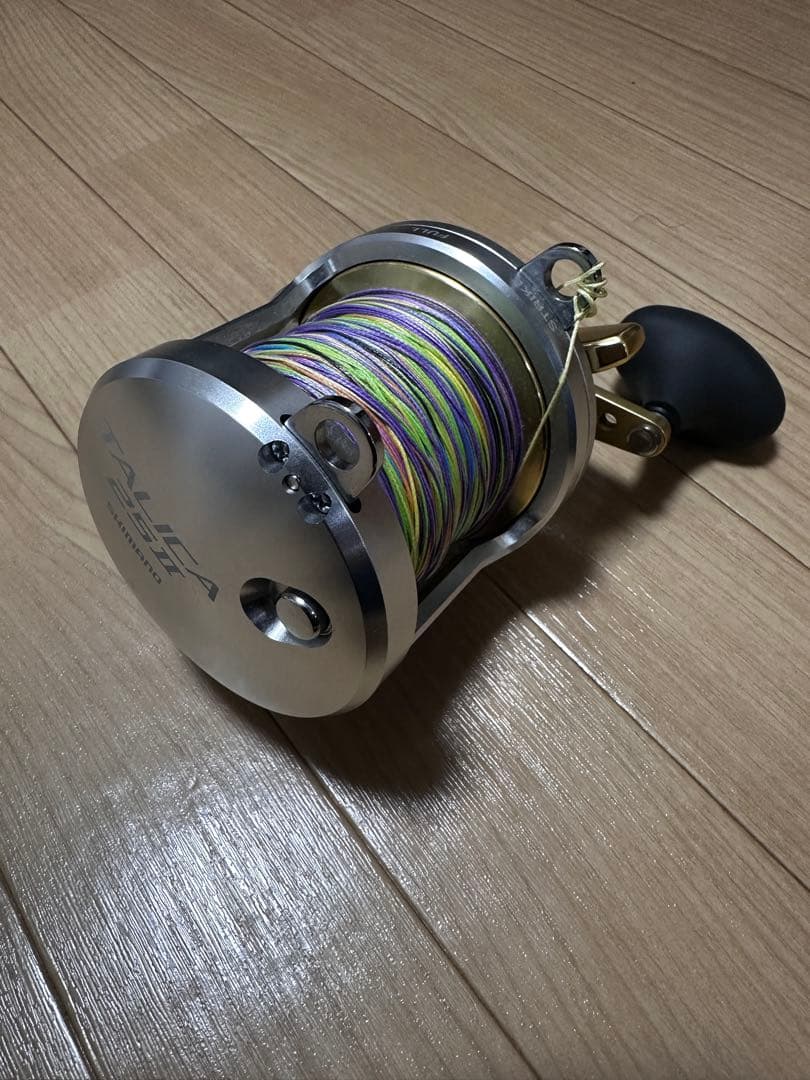 シマノタリカ 25II フィッシングリール