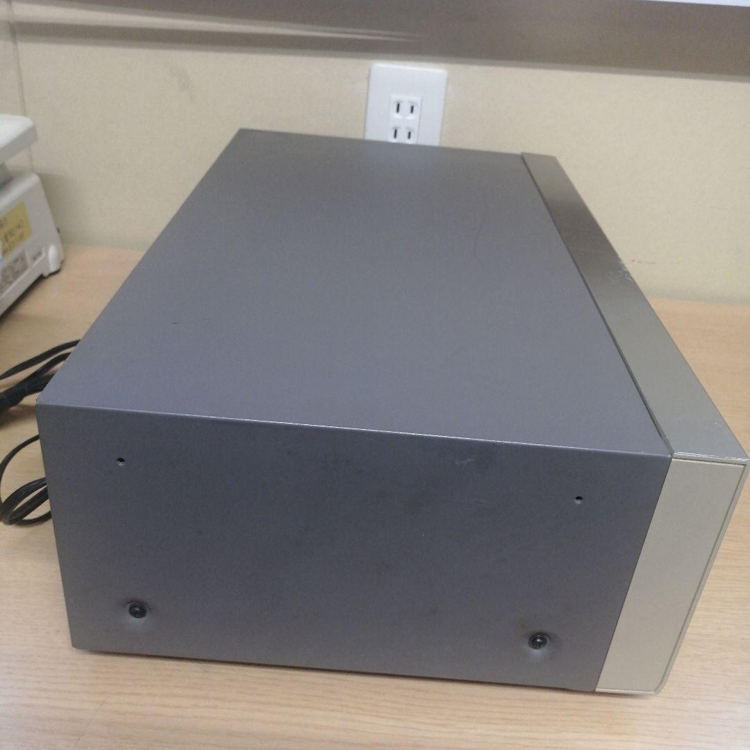 TEAC V-1050 カセットデッキ ティアック 動作確認 約4kg 本体のみ