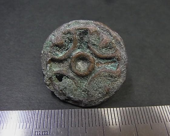 ★Z2407★古代品 （12）青銅　ブロンズ製　印章　オリエント　出土