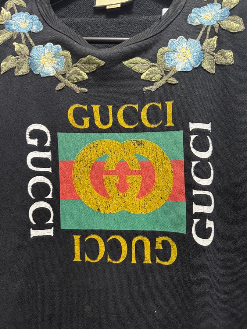 gucci 花柄刺繍　フラワースウェット